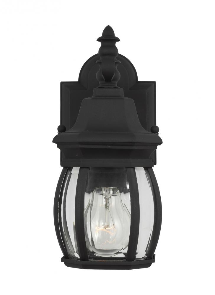 Wynfield traditional 1-light outdoor exterior small wall lantern sconce in black finish with clear b
