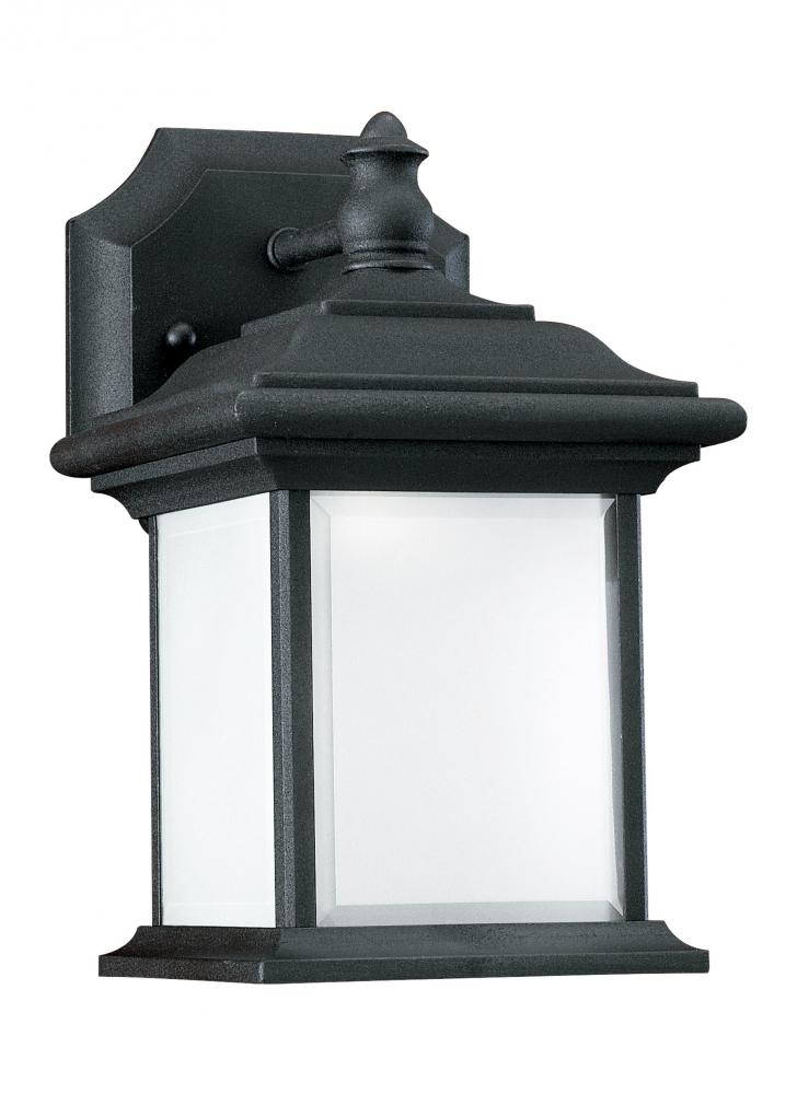Wynfield traditional 1-light outdoor exterior wall lantern sconce in black finish with frosted glass